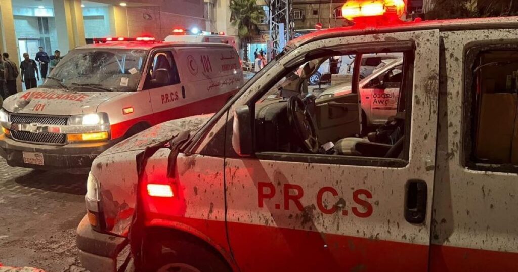 غزة: تحذيرات من شلل وشيك في خدمات النقل والإسعاف.. “70% خارج الخدمة”